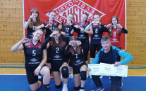 Tři stříbrné medajle pro starší žákyně