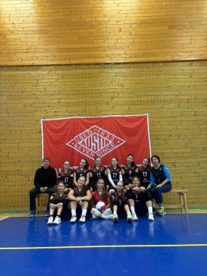 Výborný výsledek starších žaček