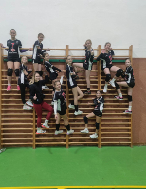 V neděli Mladší žačky B odehrály svůj turnaj a opět zavítaly do Uherského Hradiště.